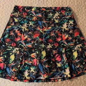 Dona Jo skort size 2